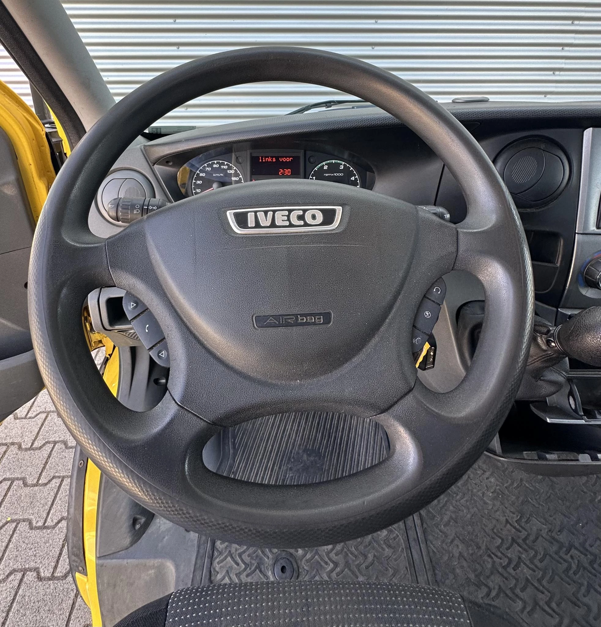 Iveco Daily 2013 - 35S14G 345 CNG Openlaadbak benzine/CNG obrázek 10