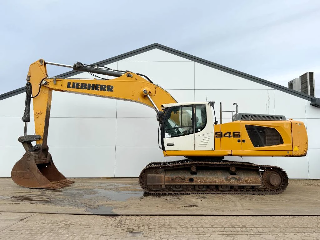 Liebherr 2017 - R946LC - Automatic Greasing / Rear + Side Camera obrázek 1