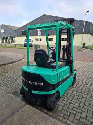 Mitsubishi N/A 2002 - FB20KC Heftruck image 4