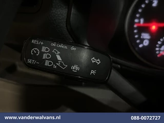 Volkswagen Crafter 2020 - 2.0 TDI 141pk L3H3 (L2H2) Euro6 Airco | Massagestoel | Camera | Apple Carplay | Cruisecontrol obrazek 5