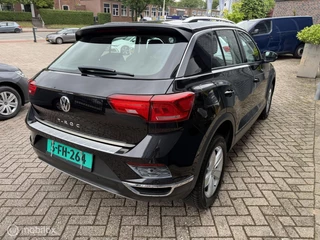 Volkswagen T-Roc 2017 - 1.0 TSI Style 12-2017 162.000 km Airco PDC obrazek 5