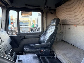 MAN 33.463 1996 - DFS 6x6 FULL SPRING SUSPENSION TRACTOR UNIT (EURO 2 / ZF16 MANUAL GEARBOX / FULL STEEL SUSPENSION / REDUCTIONS AXLES / HYDRAULIC KIT / ETC) obrazek 14