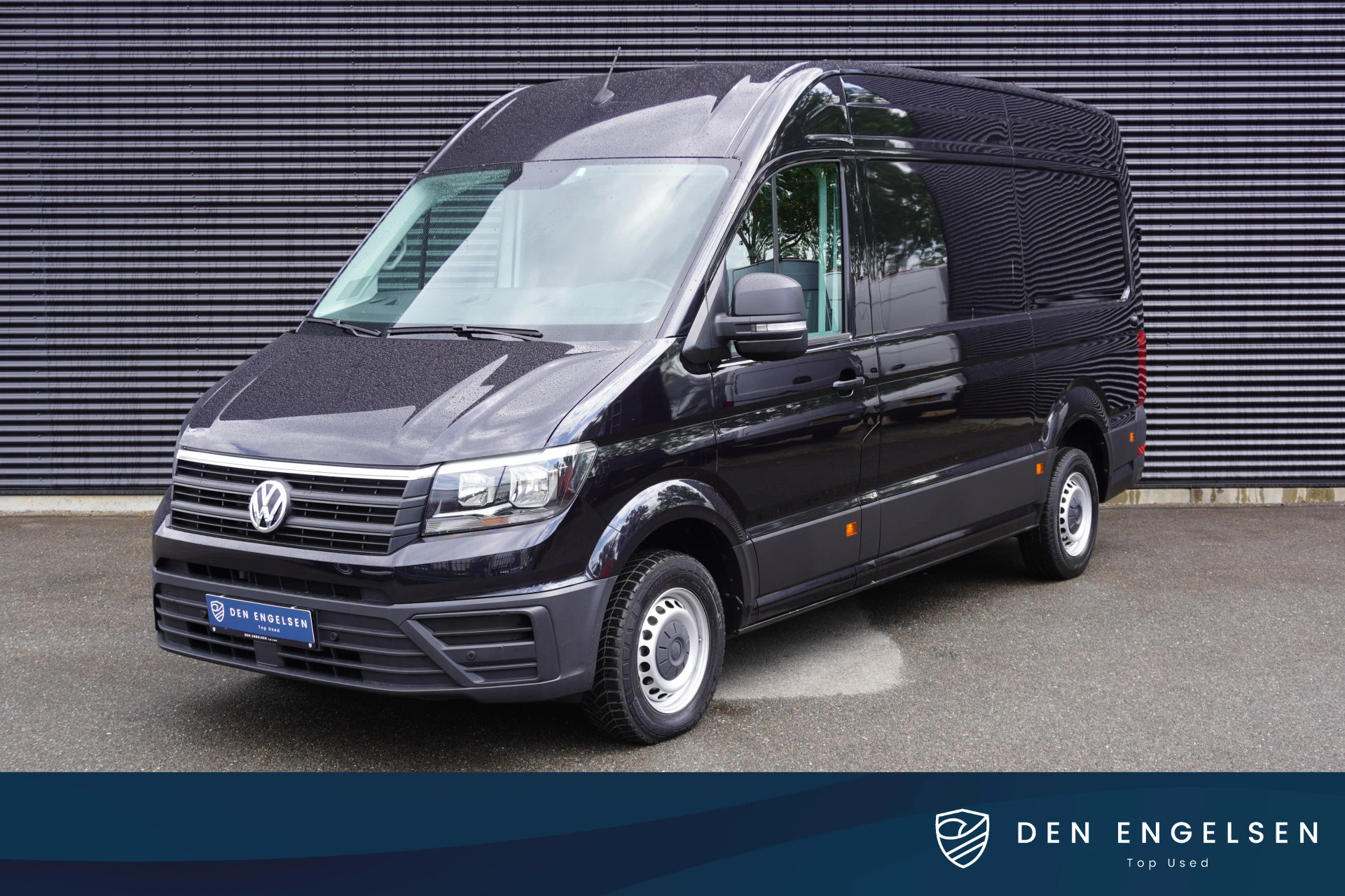 Volkswagen Crafter 2021 - 140pk Automaat L3H3/L2H2 Apple carplay Camera Trekhaak Parkeersensoren Airco Cruise control image 1
