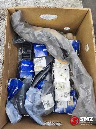 DAF N/A - Lot onderdelen DAF zdjecie 1