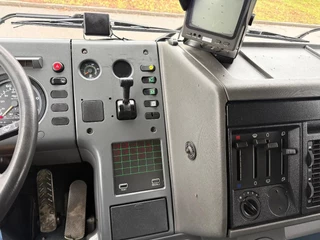 DAF 95 1991 - 330 ATI / Origineel Nederlandse geleverde vrachtwagen afbeelding 12