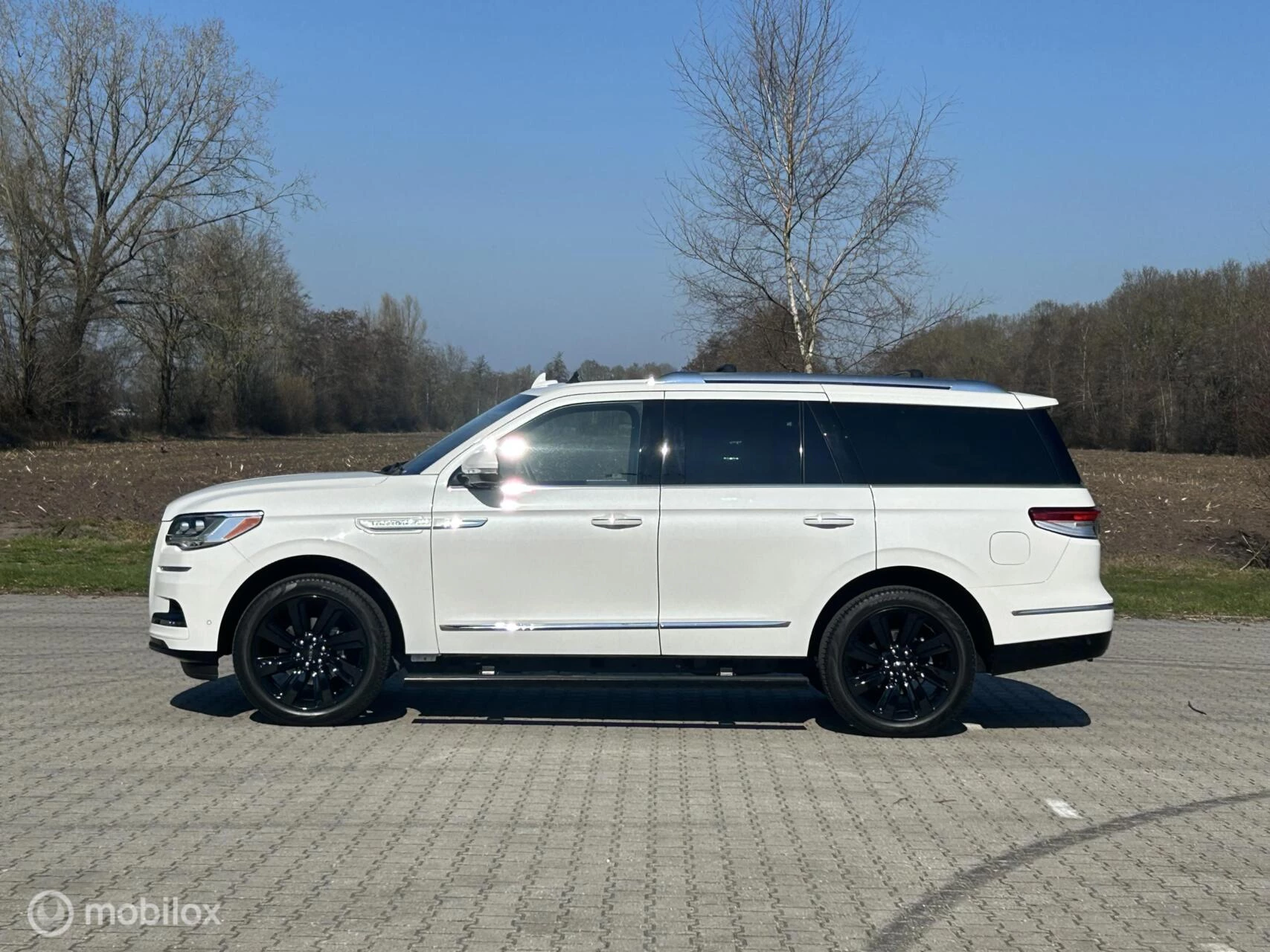 Lincoln Navigator 2024 - Black Label op Grijs kenteken. image 4