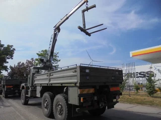 Volvo N 10 1989 - 6X6 L + FASSI image 19