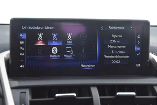 Lexus NX 2018 - 300h AWD | Safety Pack | Trekhaak zdjecie 19