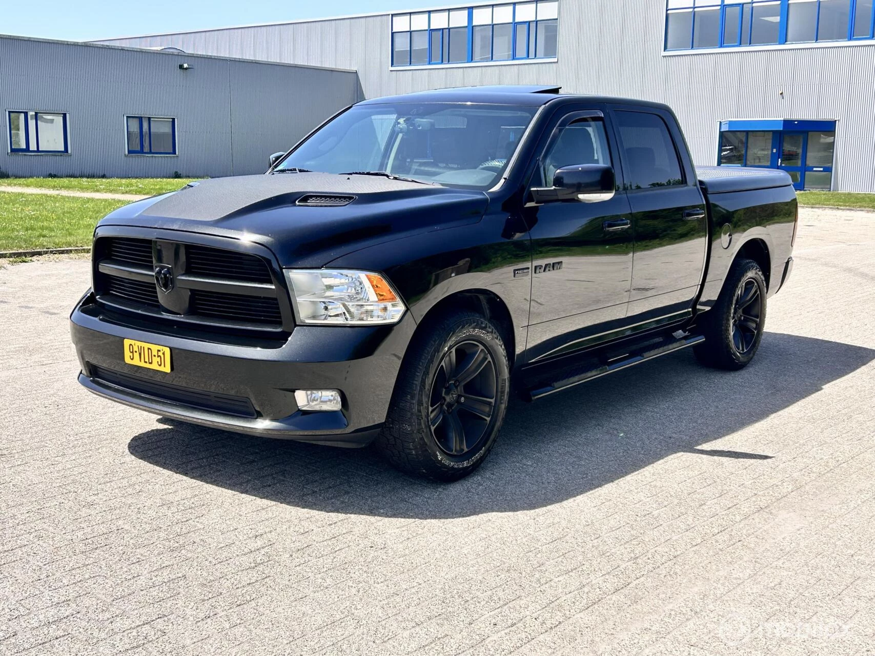 Dodge Ram 1500 2011 - 5.7 V8 Crew Cab sport Black edition afbeelding 1