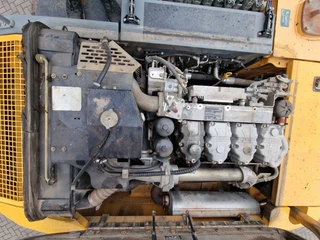 Liebherr N/A 2009 - A900C - 95 KW - Central Greasing - obrazek 17