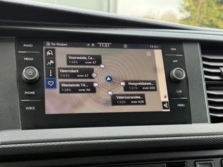 Volkswagen Transporter 2021 - 2.0 TDI 150 PK DSG AUTOMAAT HIGHLINE / L1H1 / ALUCA INRICHTING / AIRCO / CRUISE / ACHTERKLEP / NAVI / CARPLAY image 19