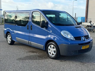Renault Trafic 2011 - Trafic Passenger 2.0dCI T29 L2H1 9 Persoons Airco MARGE LEES TEKST image 2 thumbnail