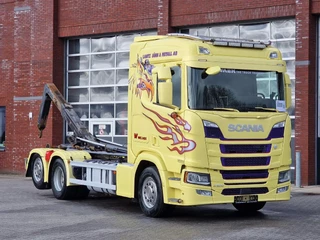 Scania R 2018 - R500 NGS 6x2*4 - HIAB Hooklift 21T - Retarder - Steering axle - Full air - Leather - Led image 2