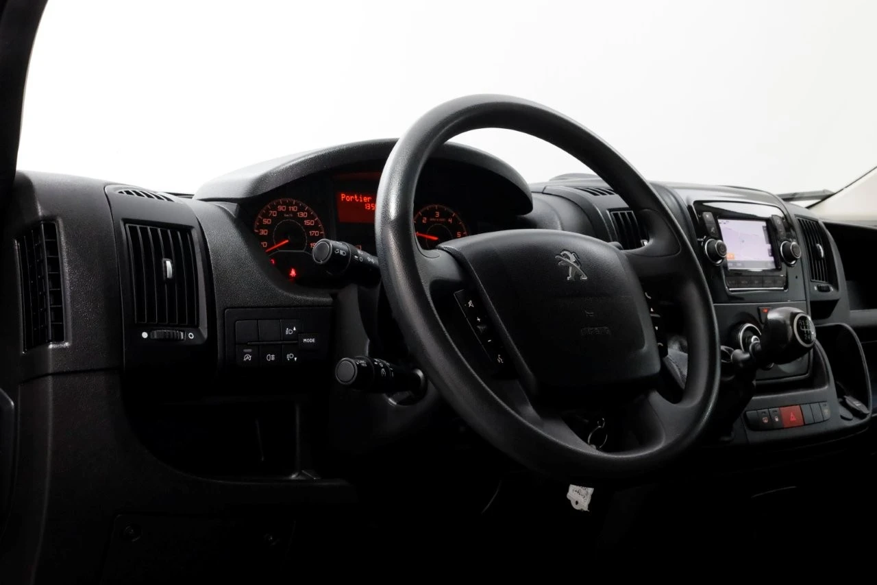 Peugeot Boxer 2021 - 335 2.2 BlueHDi 140pk L2H1 Premium Airco/Navi/2x Schuifdeur 04-2021 zdjęcie 14