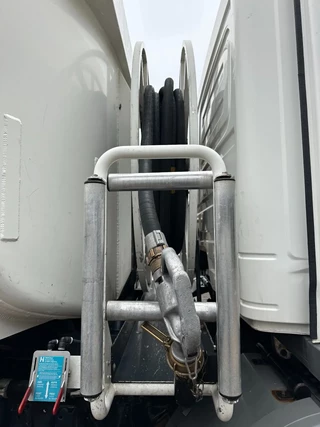 Mercedes-Benz Axor 1823 2006 - LA *Tankwagen für Heizöl/Diesel, 2 Kammern, 14.000 Ltr.* image 22
