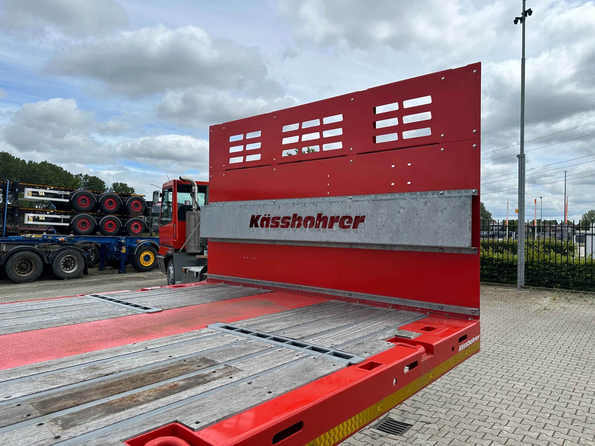 KAESSBOHRER 2026 - new and unused Heavy-Duty flatbed / 690cm extendable / steering axle / discbrakes / NL-trailer / APK: 04-2027 imagen 38