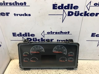 Volvo N/A - 20801968 INSTRUMENT CLUSTER obrazek 1