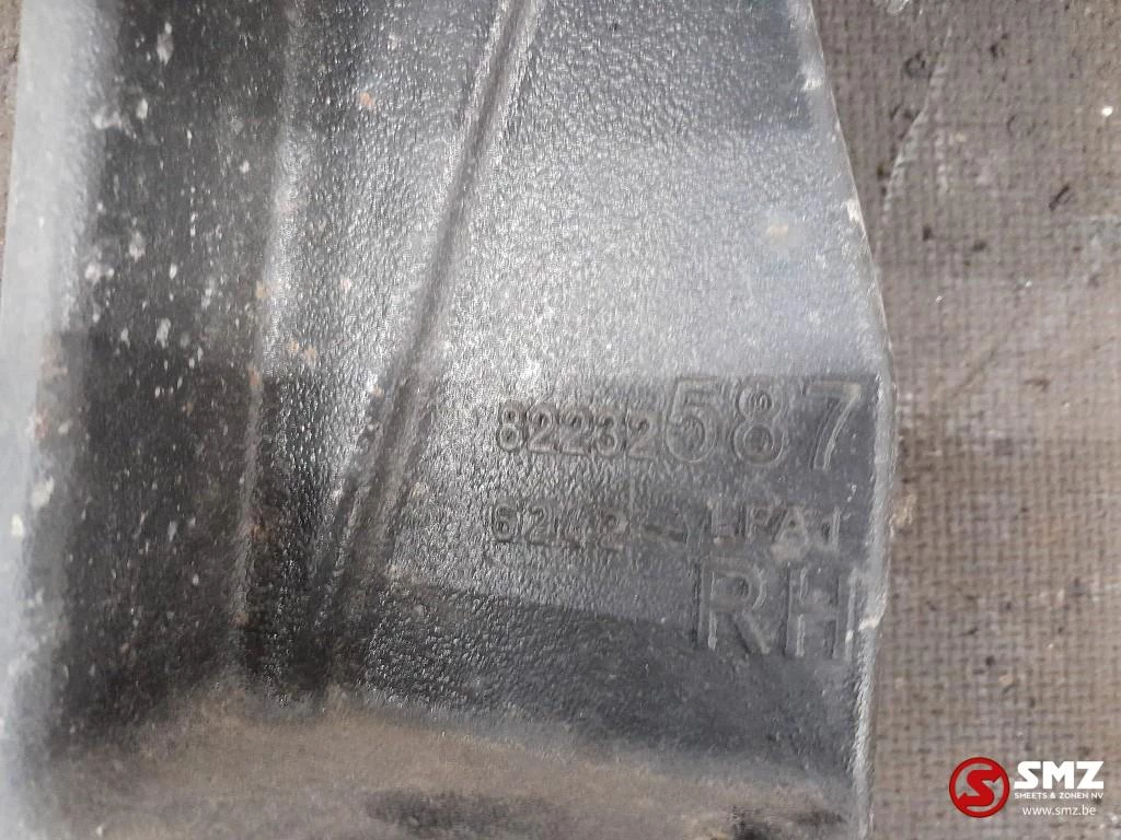 Renault 2002 - Occ bracket rechts Renault T 21116690 82232587 image 8