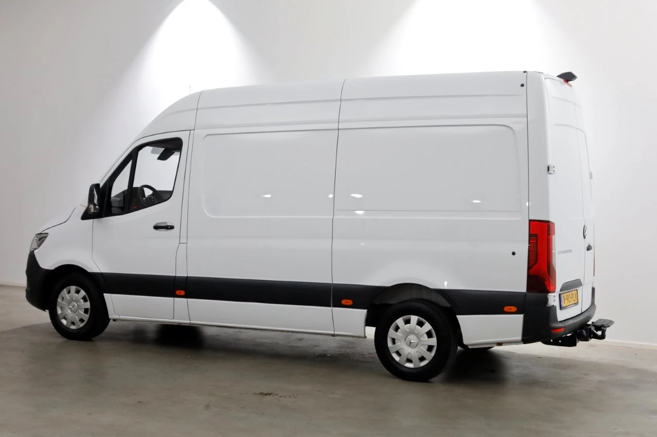 Mercedes-Benz Sprinter 2021 - 317 CDI 170pk RWD L2H2 LED/Airco/Camera 05-2021 Bild 9