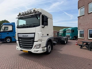 DAF XF 440 2015 - 6X2 RIGHT HAND DRIVE CHASSIS TOPCONDITION LOW KM afbeelding 2 miniatuur