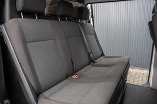 Volkswagen Transporter 2017 - 2.0 TDI 4motion L2H1 | 150 PK | DC 6-Zits | 1e Eigenaar | Cruise | Zijschuifdeur R+L | Airco | Imperiaal | Trekhaak bild 14