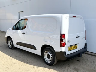 Toyota ProAce 2024 - City 1.5 D 100PK Nieuw Model! L1 Climate Control Cruise Control Lane Assist Stoelverwarming Parkeersensoren image 2 thumbnail