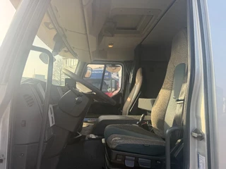 Volvo FE 2018 - FE320 4X2 image 10