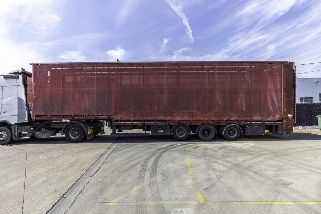 Lecitrailer 2012 - CUELLO CISNE 3E-RD+DOUBLE ETAGE+DHOLLANDIA 2TON afbeelding 6