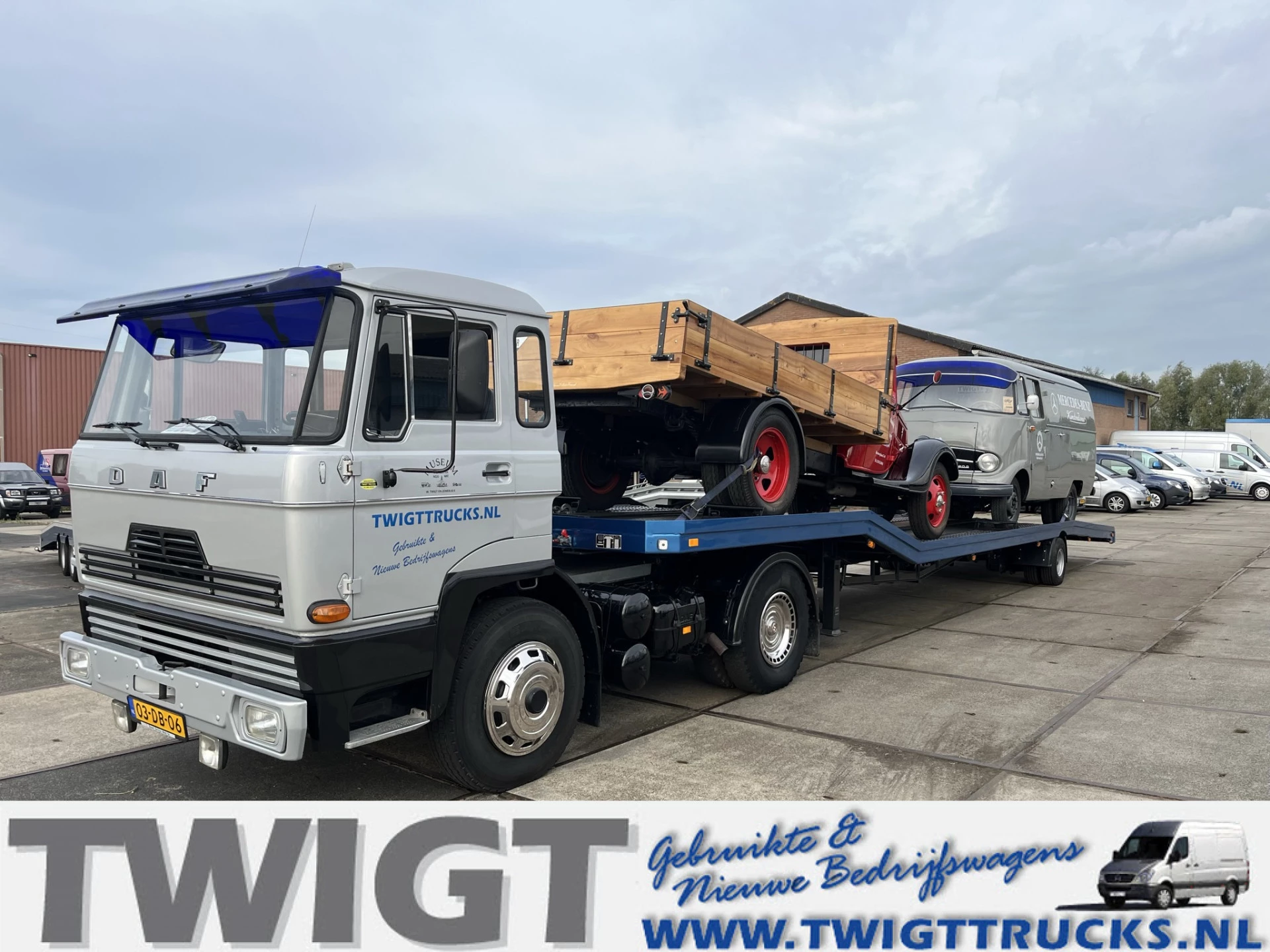 DAF FT1600DT265 inclusief Oplegger ( Oplegger 50 jr, geen Apk plicht) 1978 zdjęcie 1