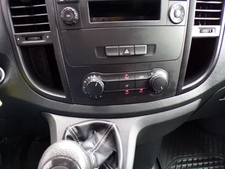 Mercedes-Benz Vito 2018 - 111 CDI Lang/Airco Euro 6 afbeelding 8