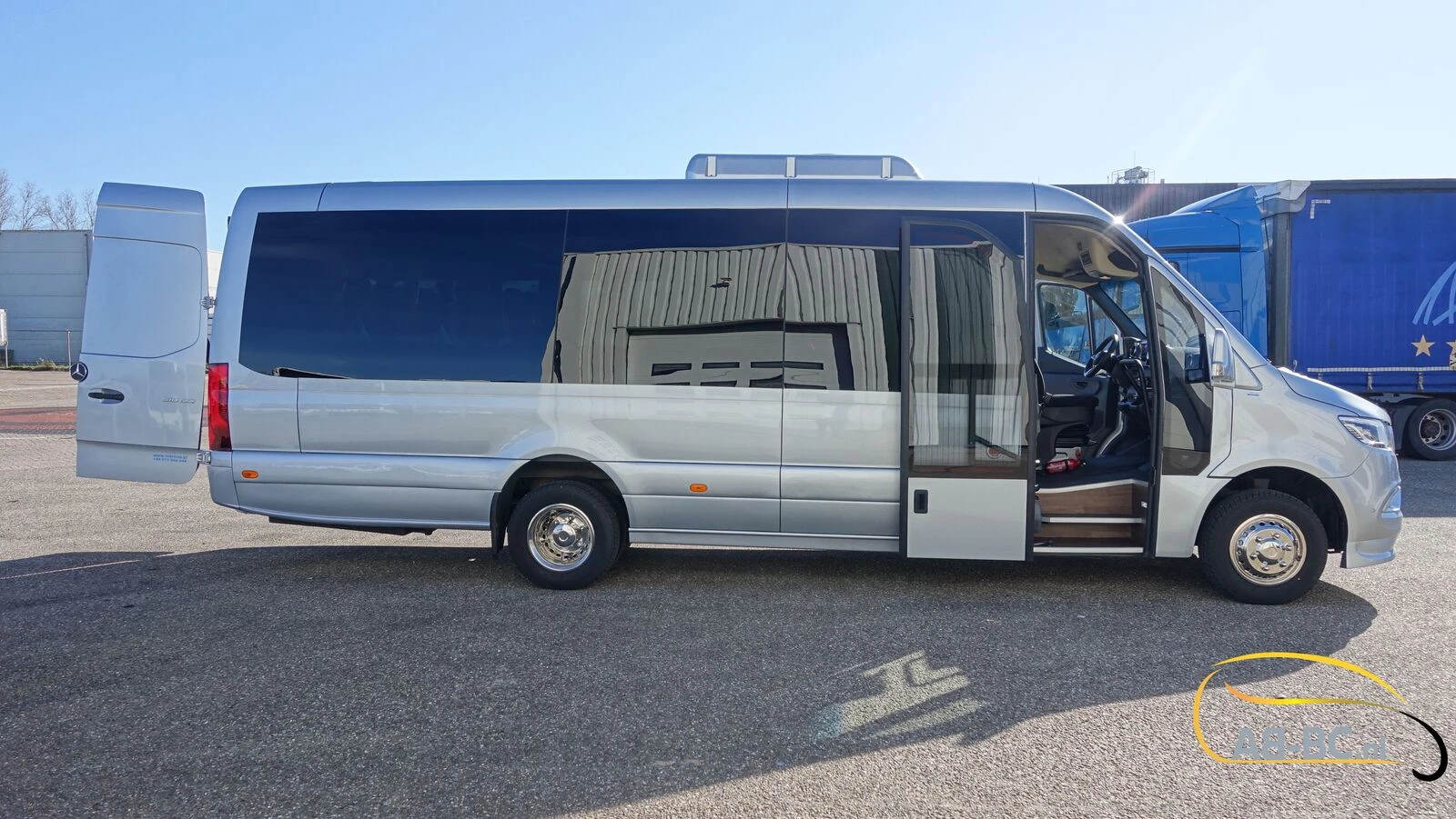 Mercedes-Benz Sprinter 2026 - NEW 519 CDI 24 Seats EURO 6 obrázek 6