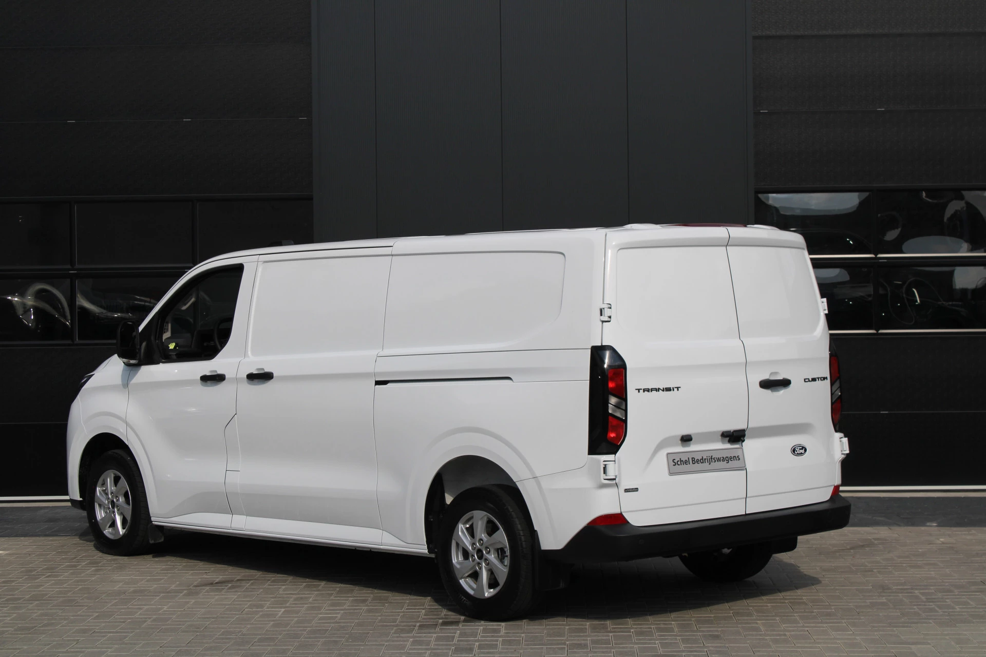 Ford Transit Custom 2025 - 320 2.5 PHEV L2H1 Trend 232pk - 5 jaar GARANTIE - 2x Schuifdeur - Adaptive Cruise - Blind Spot - Navigatie - Camera - Verwarmd Stuur - Rijklaar obrázek 8