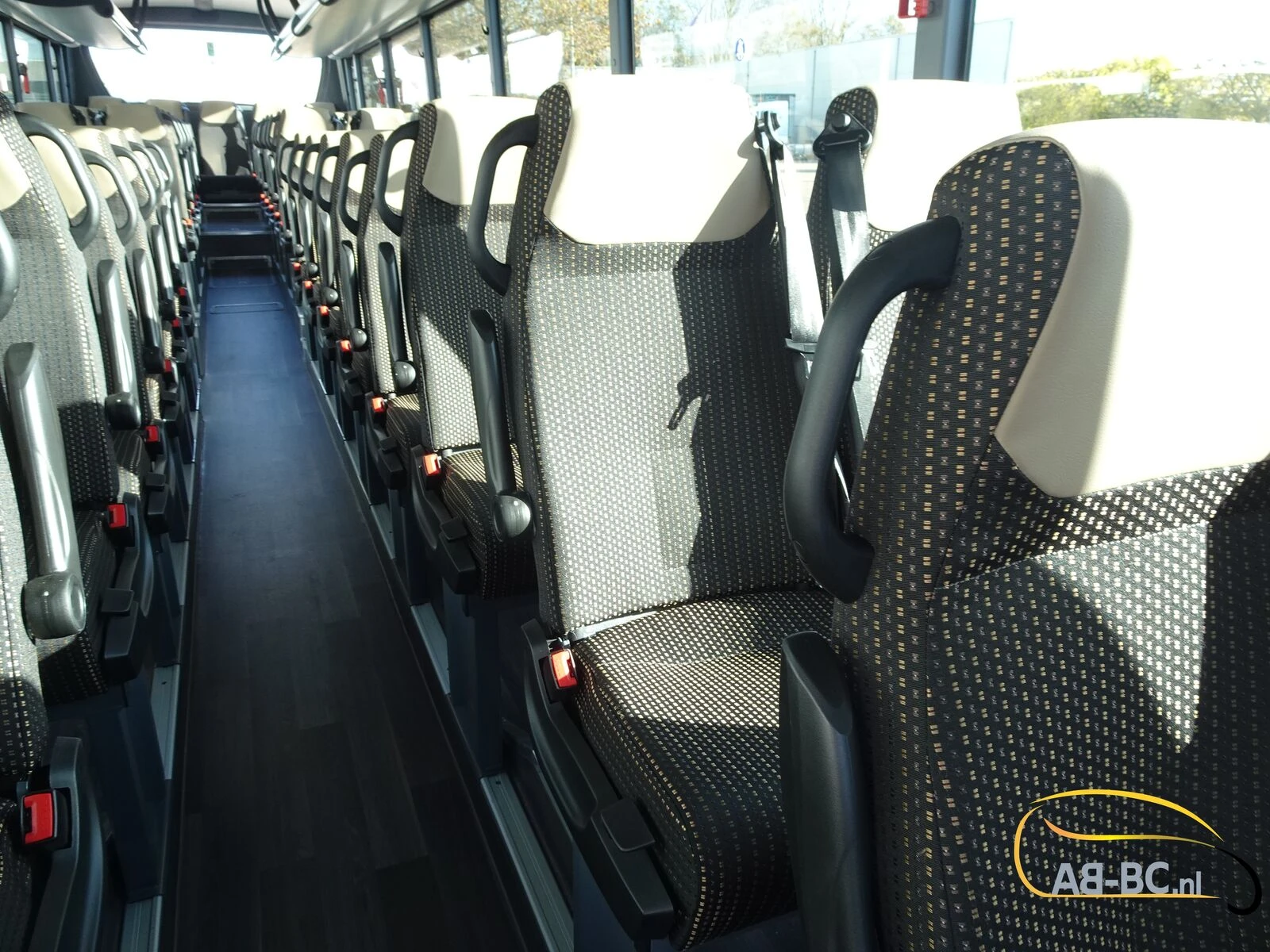 Iveco NEW Crossway 12.10 MTR, 55 Seats, LUXURY INTERIOR 2026 Bild 52