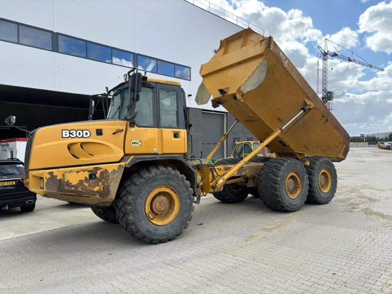Bell 2012 - B30D 6x6 Articulated dumptruck, 2012 year! afbeelding 1