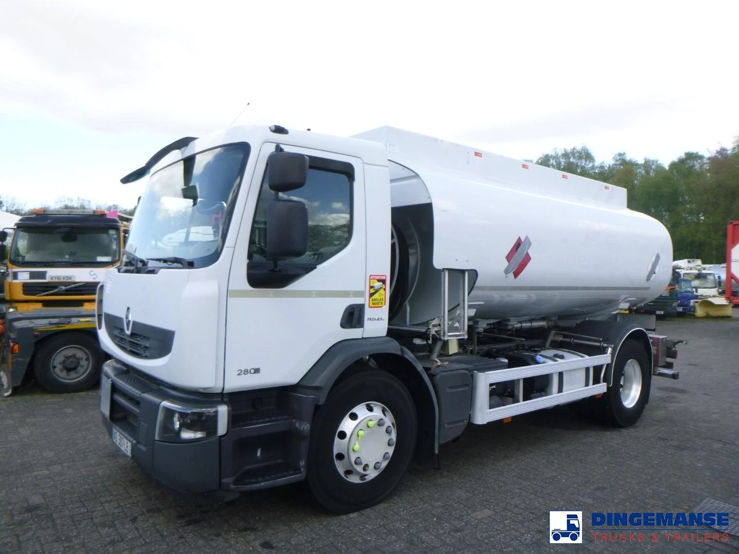 Renault 4 2009 - Premium 280 dxi 4x2 fuel tank 13.6 m3 / 4 comp image 1