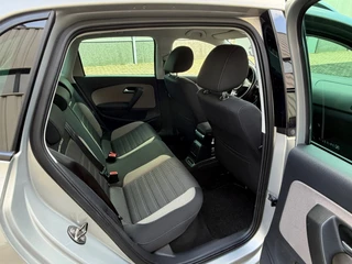 Volkswagen Polo 2011 - 1.4-16V Cross bj.2011 Navi|Trekh|Cc|Nap. image 12