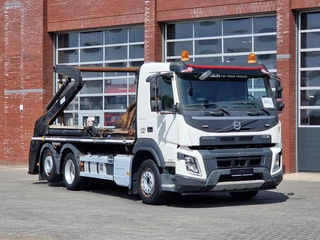 Volvo FMX 330 2017 - 6x2*4 - Skiploader Laxo - Euro 6 - Steering axle - Rear extendable image 2
