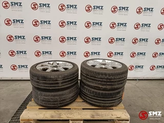Mercedes-Benz N/A - Occ set velgen Mercedes 17" immagine 1