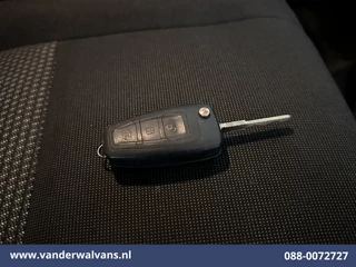 Ford Transit Custom 2015 - 2.2 TDCI L1H1 2350kg Trekhaak | Bijrijdersbank obrazek 13