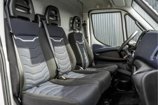 Iveco Daily 2021 - **35S14V 2.3 L2H2 | Automaat | Euro 6 | Cruise | Climate | 3500 KG Trekgewicht | Trekhaak** obrazek 11