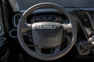 Iveco Daily 2015 - 50C15 3.0L | Open Laadbak | Kraan | Euro 6 | 1ste Eigenaar| 146 PK | 3-Zits image 15