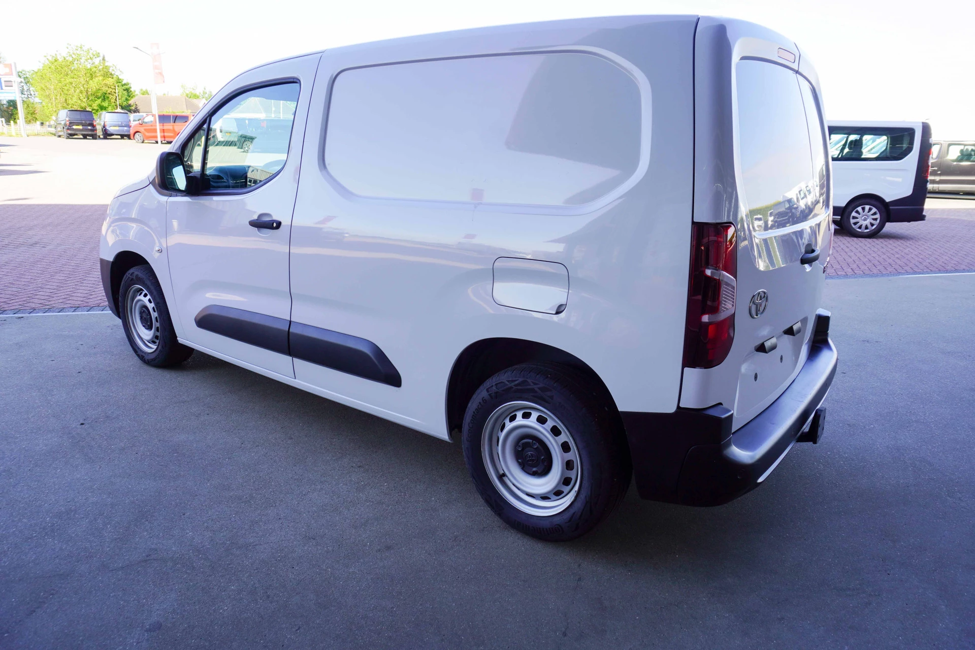 Toyota ProAce 2024 - CITY 1.5 D-4D 100PK zdjęcie 7