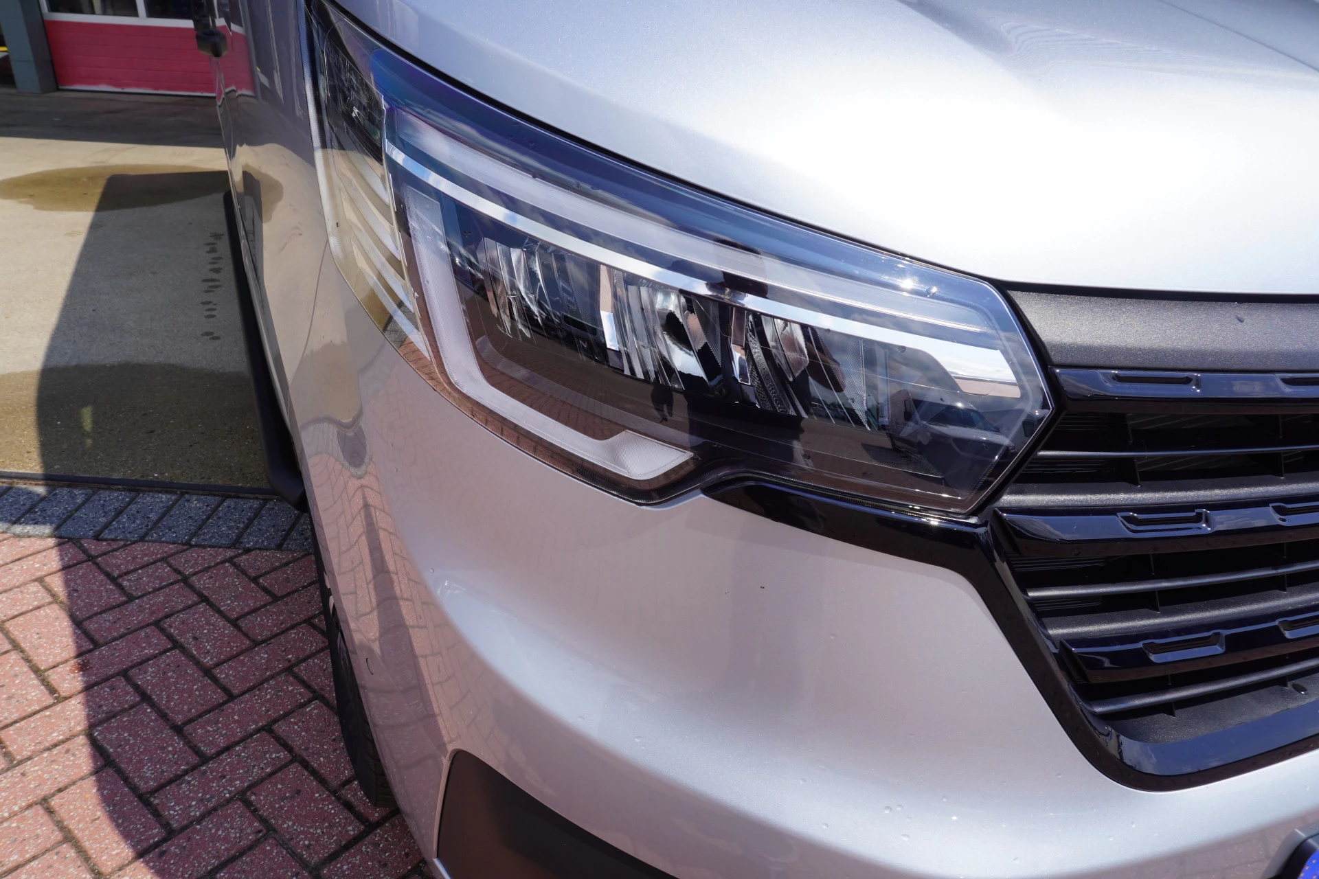 Renault Trafic 2024 - 2.0 Blue dCi 150PK T30 L2H1 Extra Anniversary Automaat Bild 11