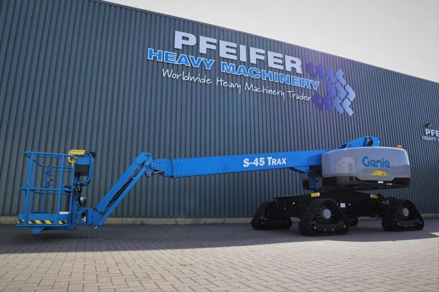 Genie 2022 - S45XC Trax Valid inspection, Diesel, 4x4 Drive, 1 image 1