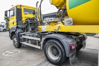 MAN TGS 2011 - 18.360 BLS 4X4 + SEMI MIXER 10M3 imagen 4