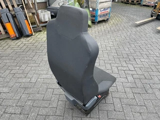 Mercedes-Benz N/A - A 9609107501 DRIVER'S SEAT ISRI bild 4