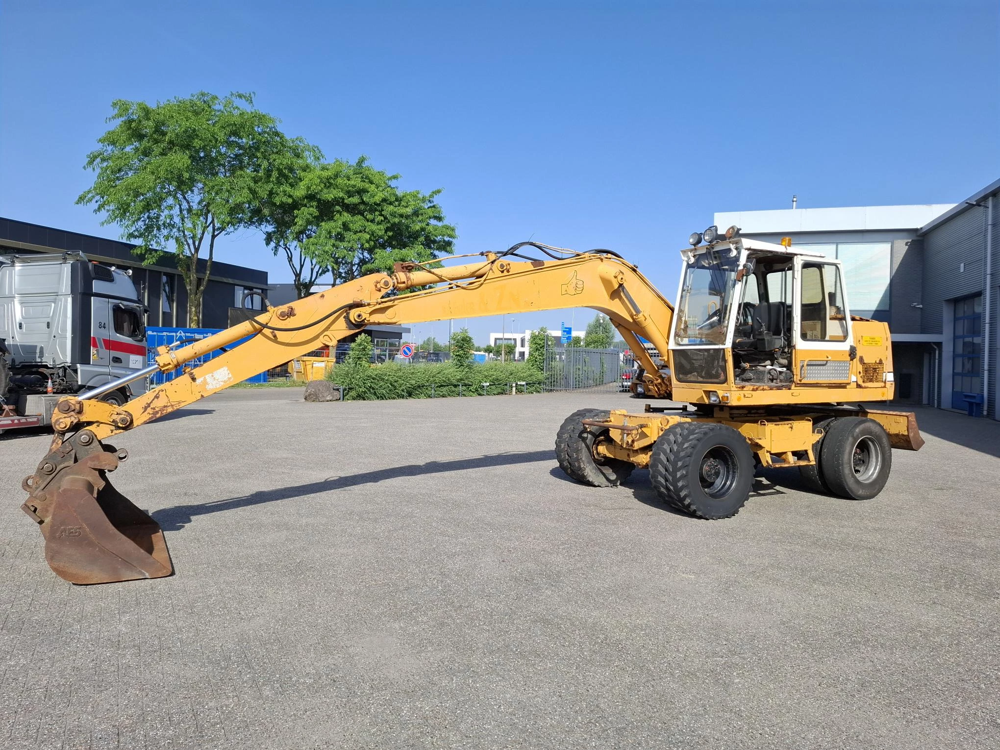 Liebherr 1991 - A900C / NL WHEELED EXCAVATOR / 67KW / 19025 HOURS / 1991 afbeelding 2