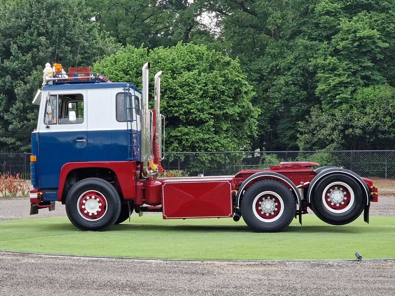 Scania LB140 V8 1976 - 350 HP 6x2 Oldtimer - Perfect shape - Private owned/No VAT obrázek 4