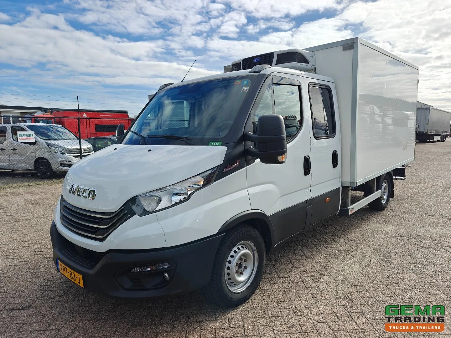 Iveco 35S18 2022 image 1