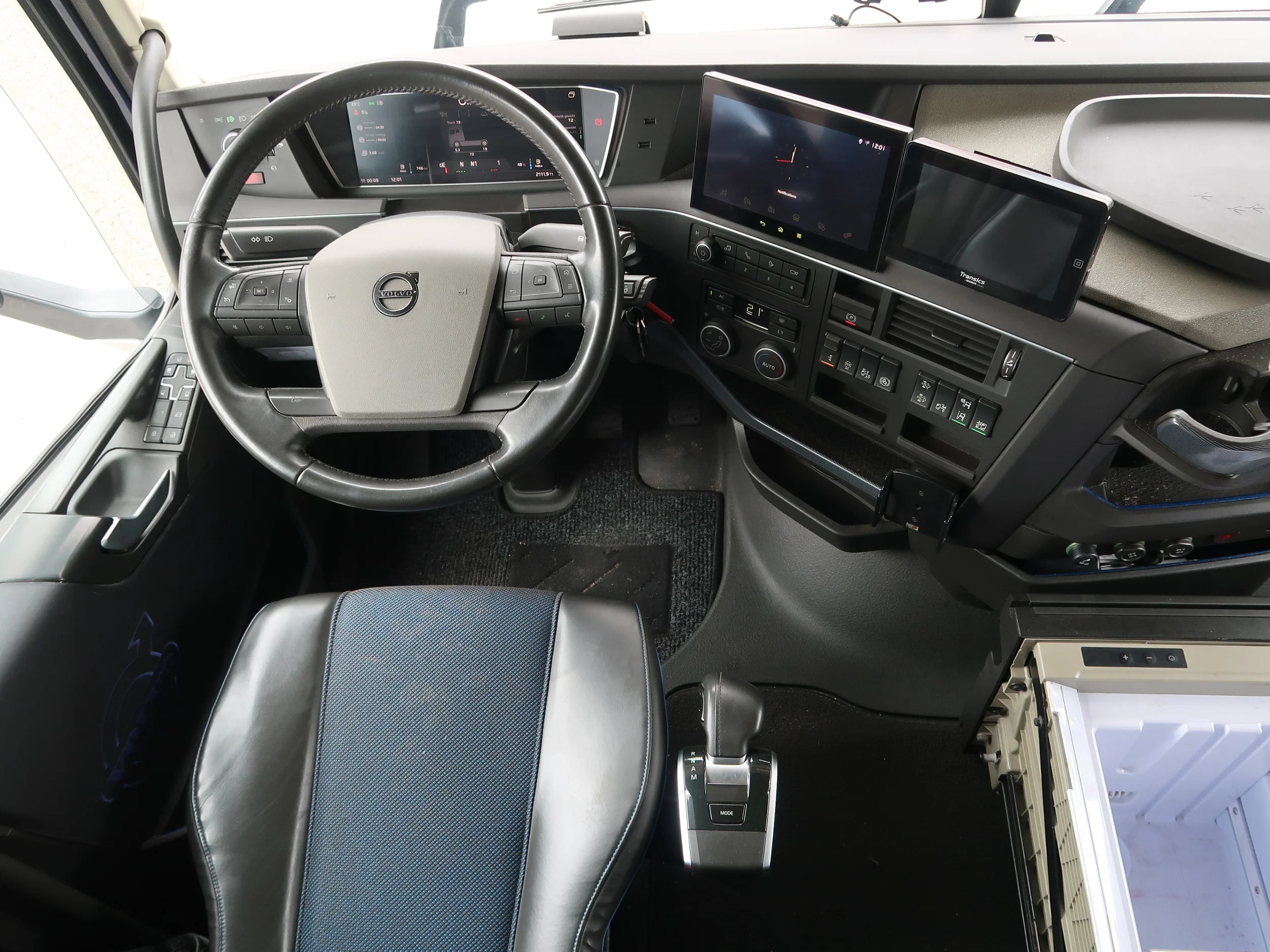 Volvo FH 2021 - 460 i-shift, ACC, i-park cool, NL Truck TOP! obrázek 15